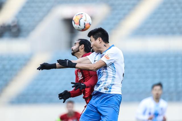 CJ45分鹈鹕险胜爵士4连胜 快船负公牛止4连胜